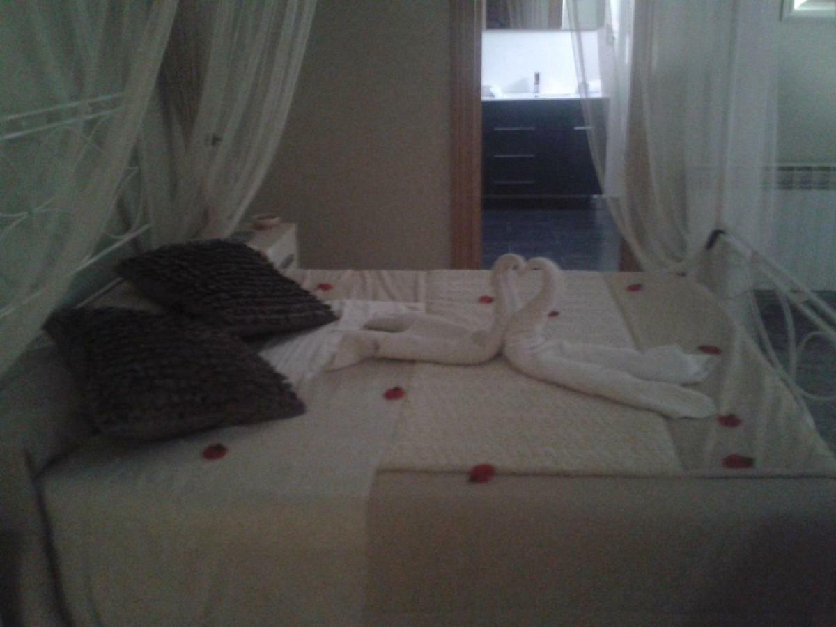 Hostal Texas 2 Fuentes de Ebro Eksteriør bilde