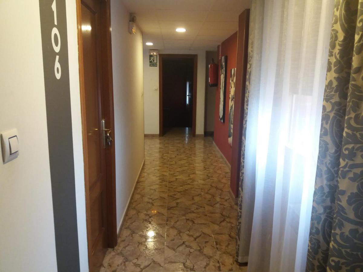 Hostal Texas 2 Fuentes de Ebro Eksteriør bilde